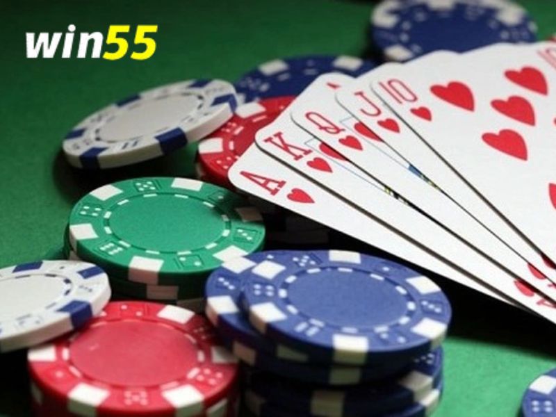 Quan sát đối thủ thật kỹ khi tham gia chơi game bài Win55